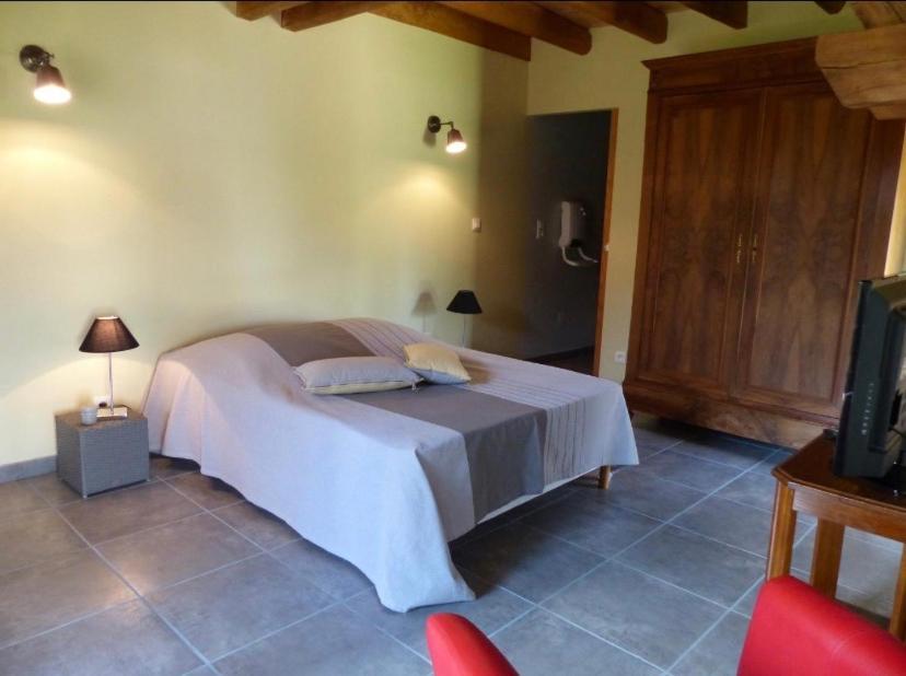 Bed and Breakfast La Grange De L'Ouche Saint-Parize-le-Chatel Zewnętrze zdjęcie